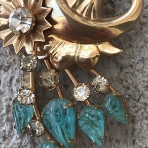 Vintage antique brooch pin Crystals STARBurst